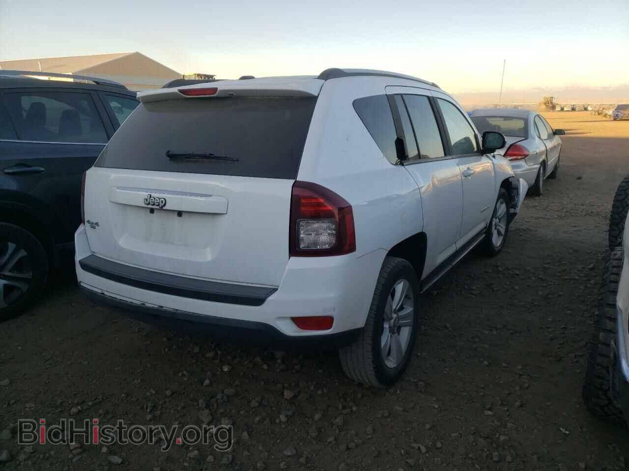 2016 JEEP COMPASS - VIN: 1C4NJDBB8GD780843 - Фото 4