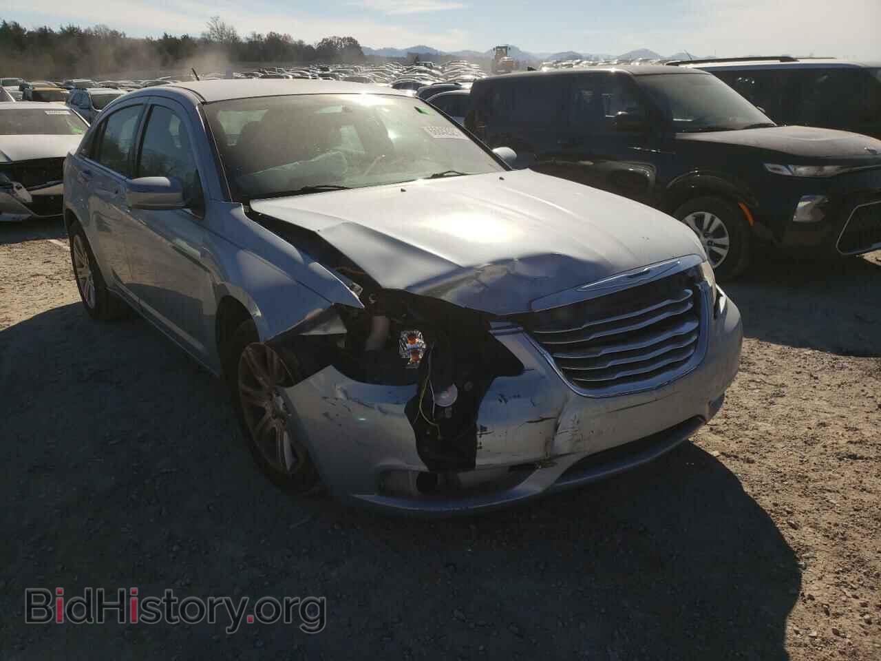 Фотография 1C3CCBBB6DN515130 - CHRYSLER 200 2013