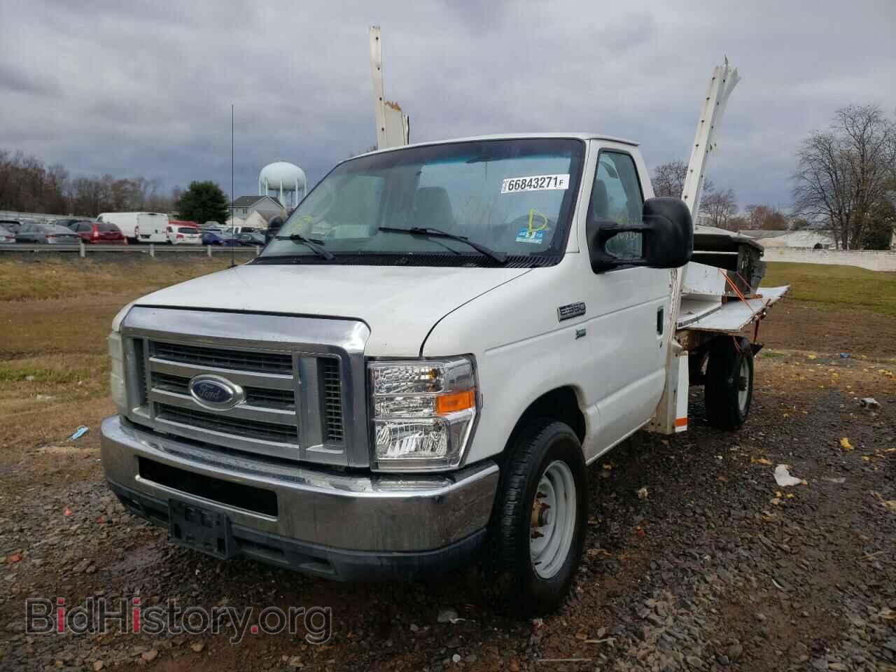 2011 FORD ECONOLINE - VIN: 1FDSE3FL8BDA05743 - Photo 2