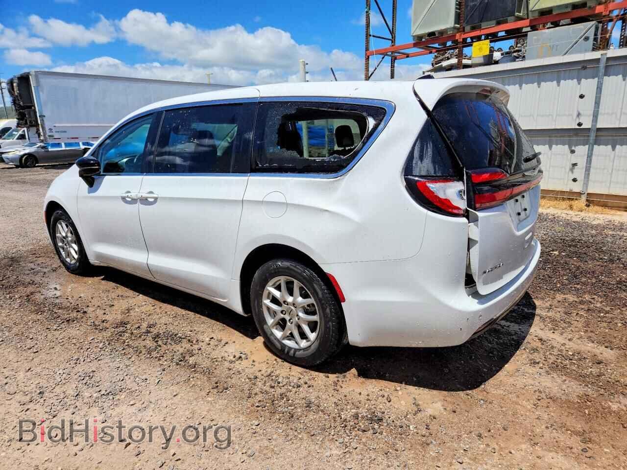2024 CHRYSLER PACIFICA - VIN: 2C4RC1BG9RR176370 - Photo 2