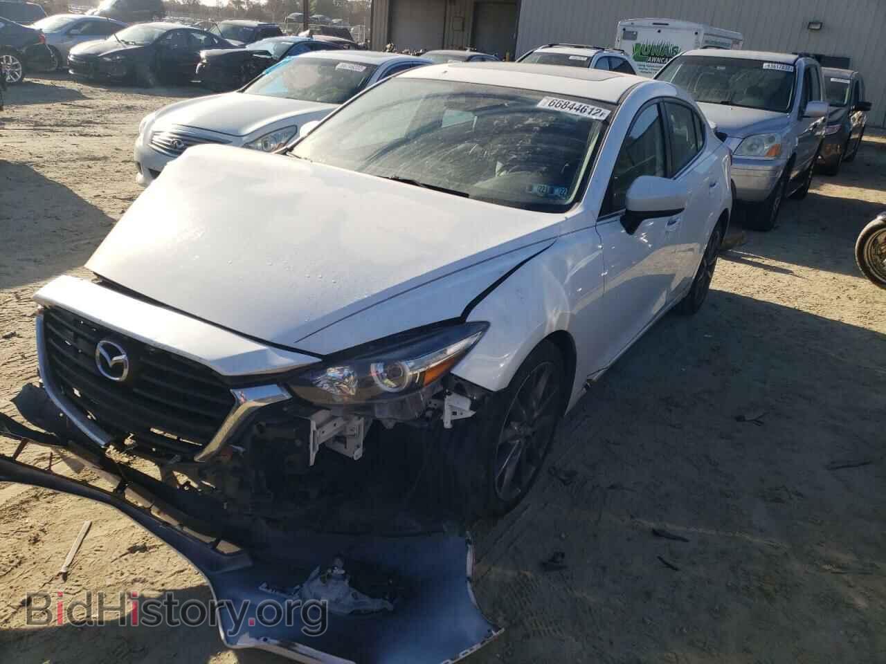 2018 MAZDA 3 - VIN: 3MZBN1V35JM267780 - Фото 2
