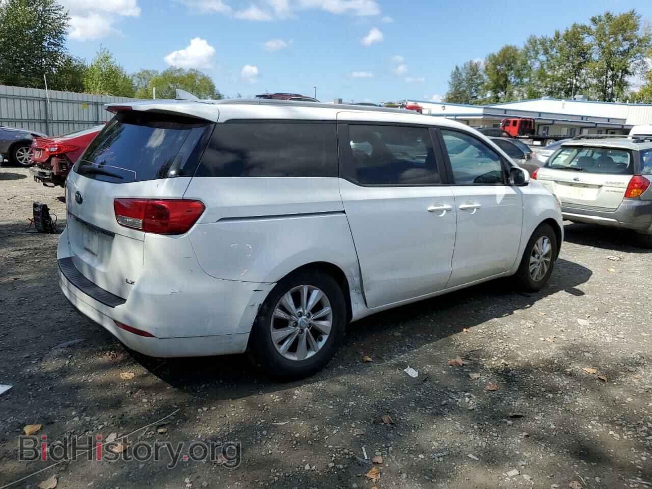 2015 KIA All Models - VIN: KNDMB5C18F6045805 - Фото 3