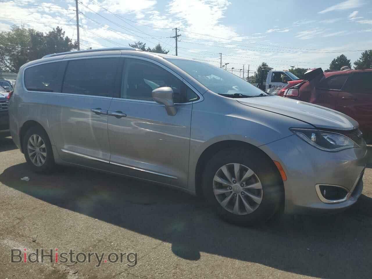 2018 CHRYSLER PACIFICA - VIN: 2C4RC1BG9JR322450 - Фото 4