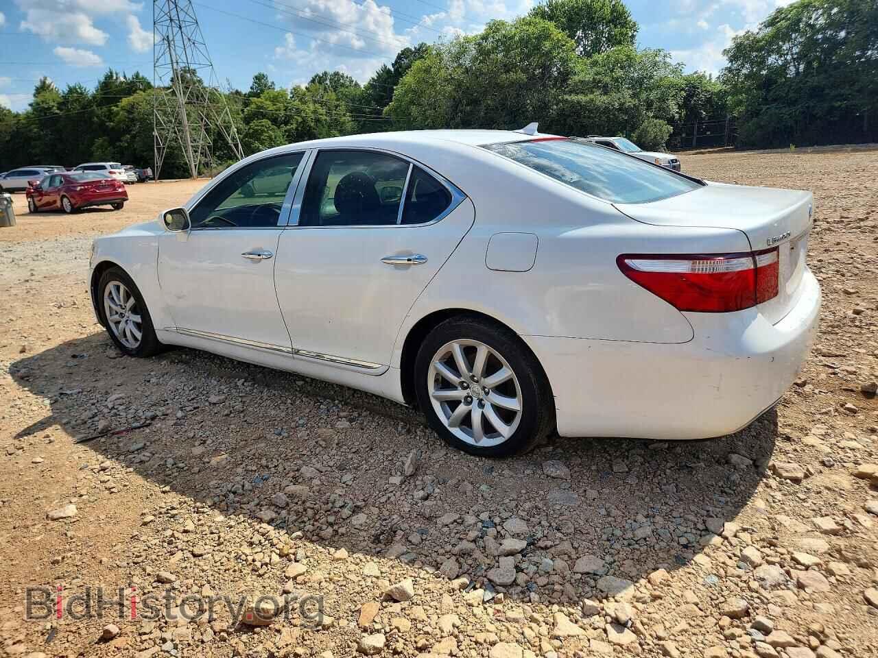 2007 LEXUS LS460 - VIN: JTHBL46FX75019928 - Photo 2