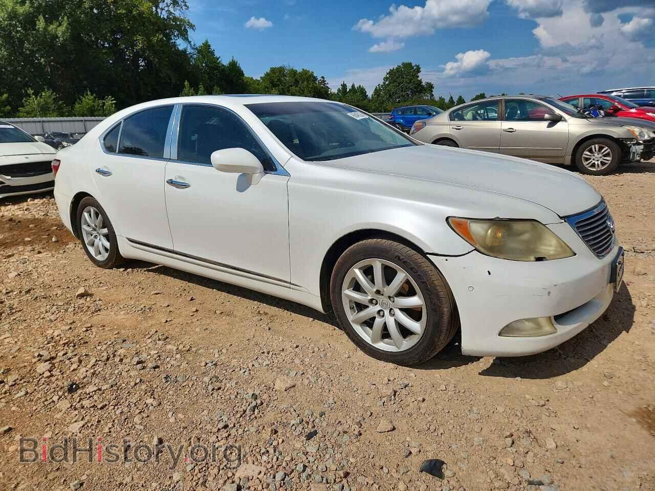 2007 LEXUS LS460 - VIN: JTHBL46FX75019928 - Photo 4