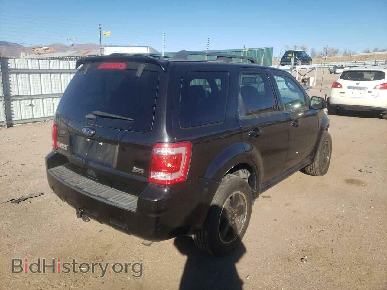 2011 FORD ESCAPE - VIN: 1FMCU9DG5BKA81562 - Фото 4