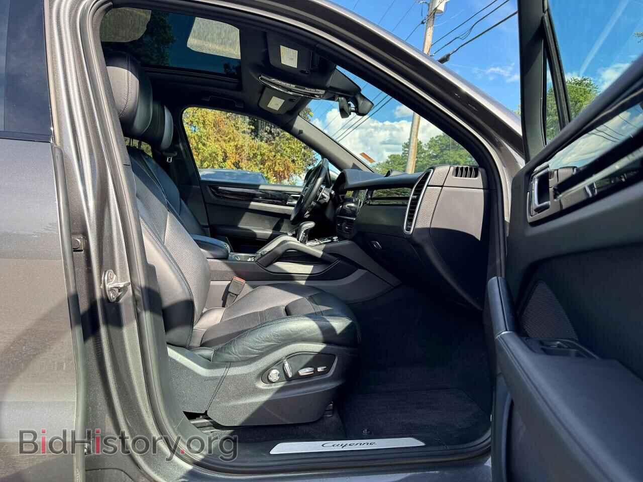 2019 PORSCHE CAYENNE - VIN: WP1AA2AY9KDA07377 - Photo 5