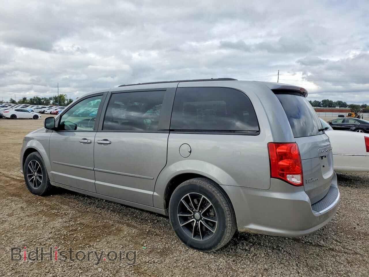 2017 Dodge CARAVAN (VIN 2C4RDGEG3HR690886) — photo 2 of 13