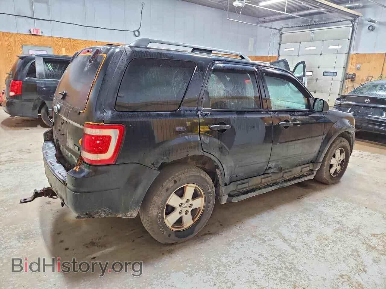 2010 FORD ESCAPE - VIN: 1FMCU0DG5AKC63398 - Фото 3