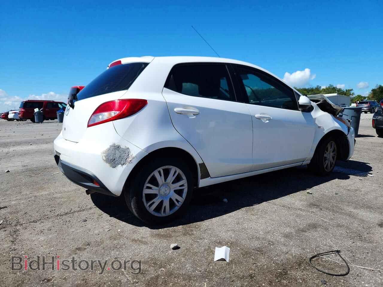 2013 Mazda 2 (VIN JM1DE1KY2D0156056) — фото 3 из 12