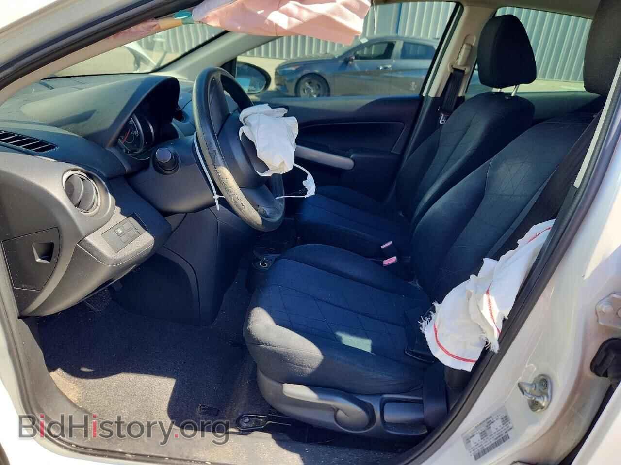 2013 Mazda 2 (VIN JM1DE1KY2D0156056) — фото 7 из 12