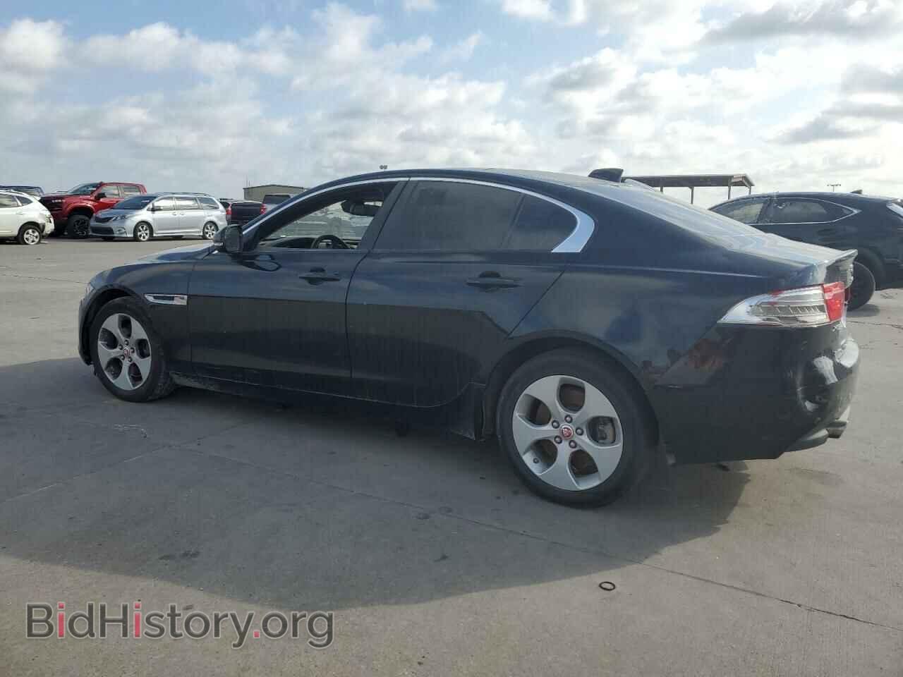2017 JAGUAR XE - VIN: SAJAR4BG6HA977937 - Фото 2