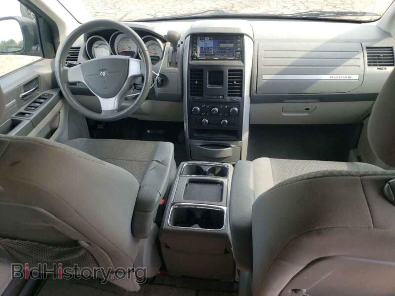 2010 Dodge CARAVAN (VIN 2D4RN3D10AR455891) — фото 8 из 13