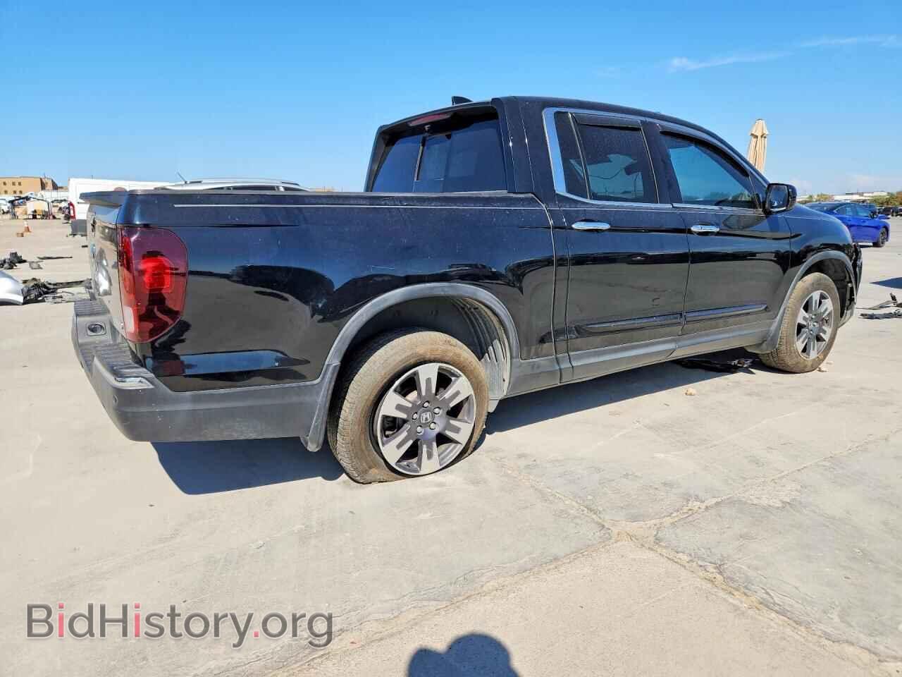 2018 HONDA RIDGELINE - VIN: 5FPYK3F74JB005750 - Photo 3