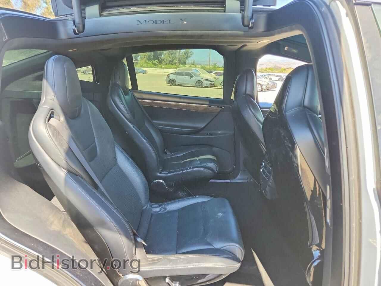2016 TESLA MODEL X - VIN: 5YJXCBE25GF007842 - Photo 11