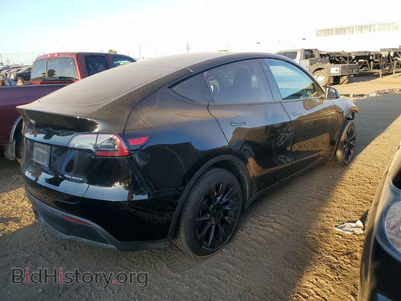 2023 TESLA MODEL Y - VIN: 7SAYGDEE3PF605493 - Фото 3