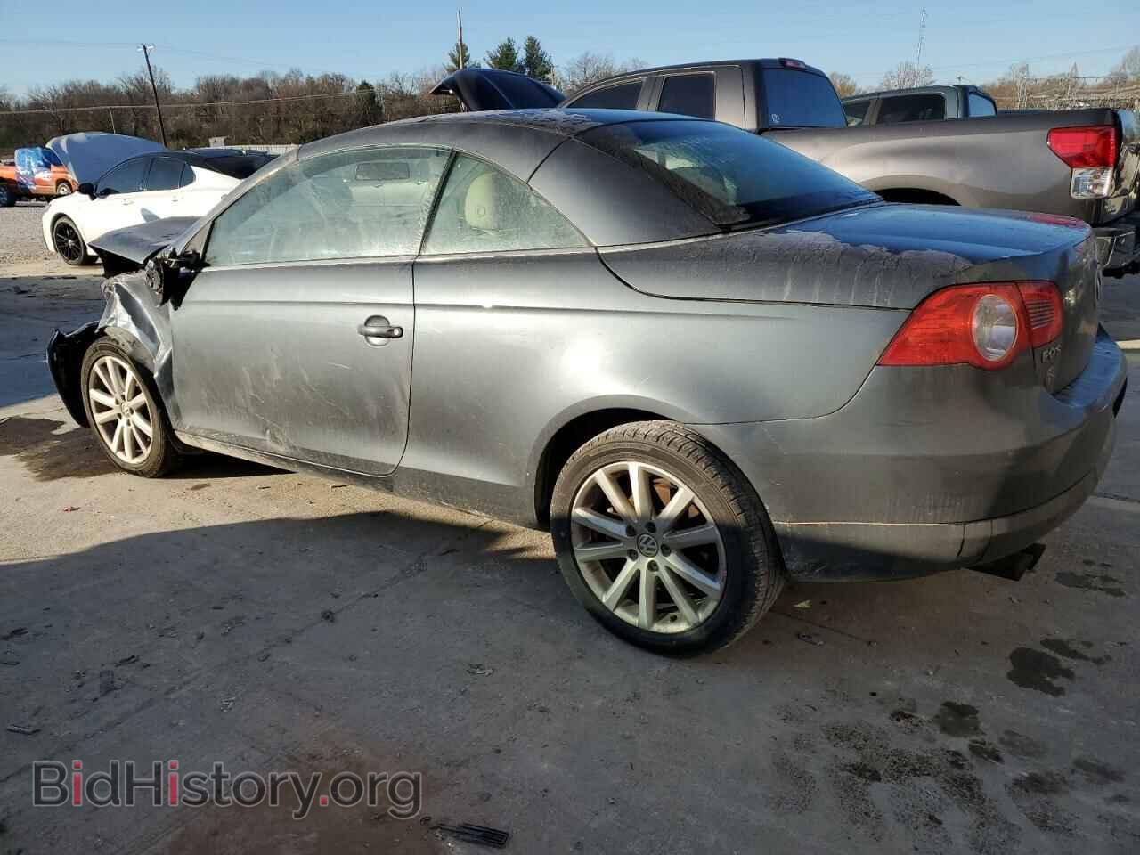 2007 VOLKSWAGEN EOS - VIN: WVWBA71F97V008127 - Photo 2