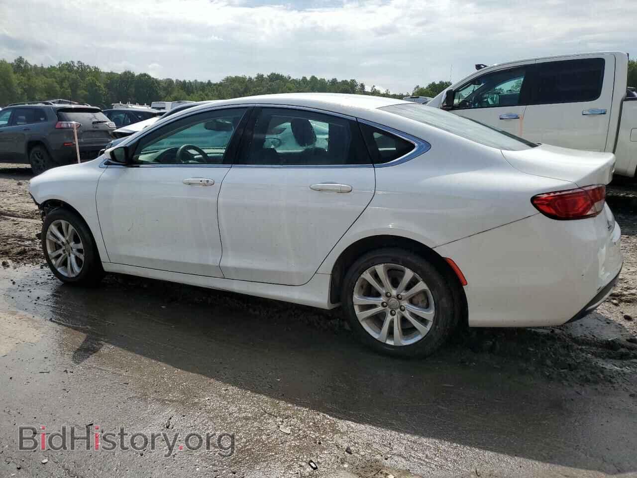 2015 CHRYSLER 200 - VIN: 1C3CCCAB2FN711530 - Фото 2