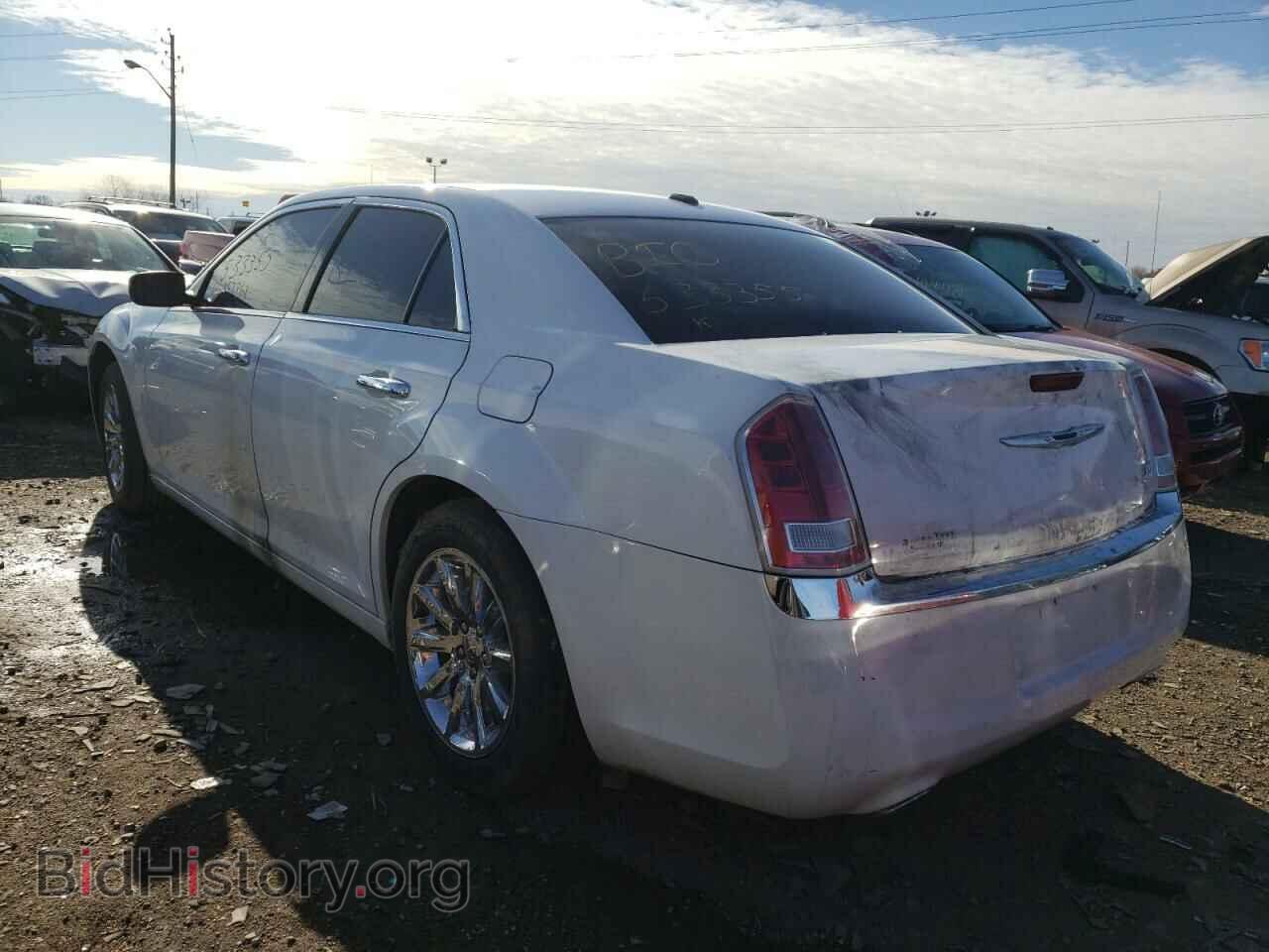 2011 CHRYSLER 300 - VIN: 2C3CA5CG0BH533355 - Фото 3
