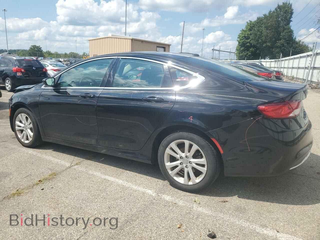 2015 CHRYSLER 200 - VIN: 1C3CCCAB8FN556403 - Фото 2