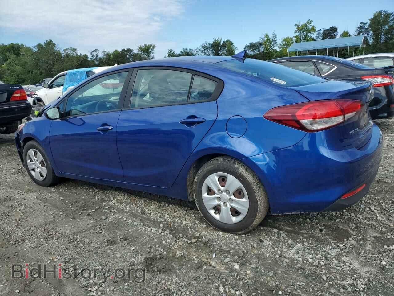 2017 KIA FORTE - VIN: 3KPFK4A72HE037447 - Фото 2