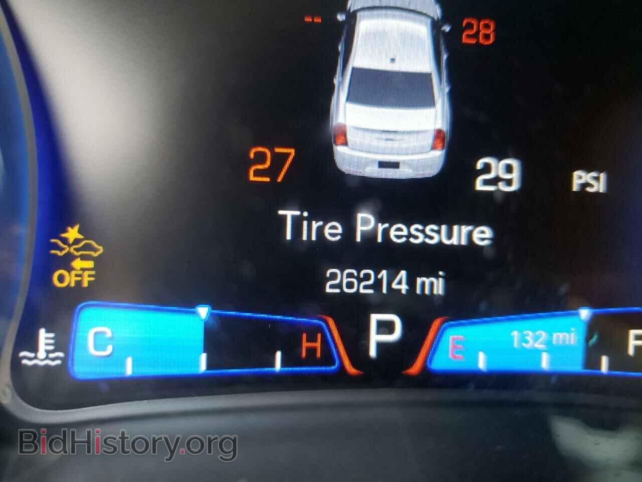 2018 CHRYSLER 300 - VIN: 2C3CCAPT5JH285757 - Фото 8