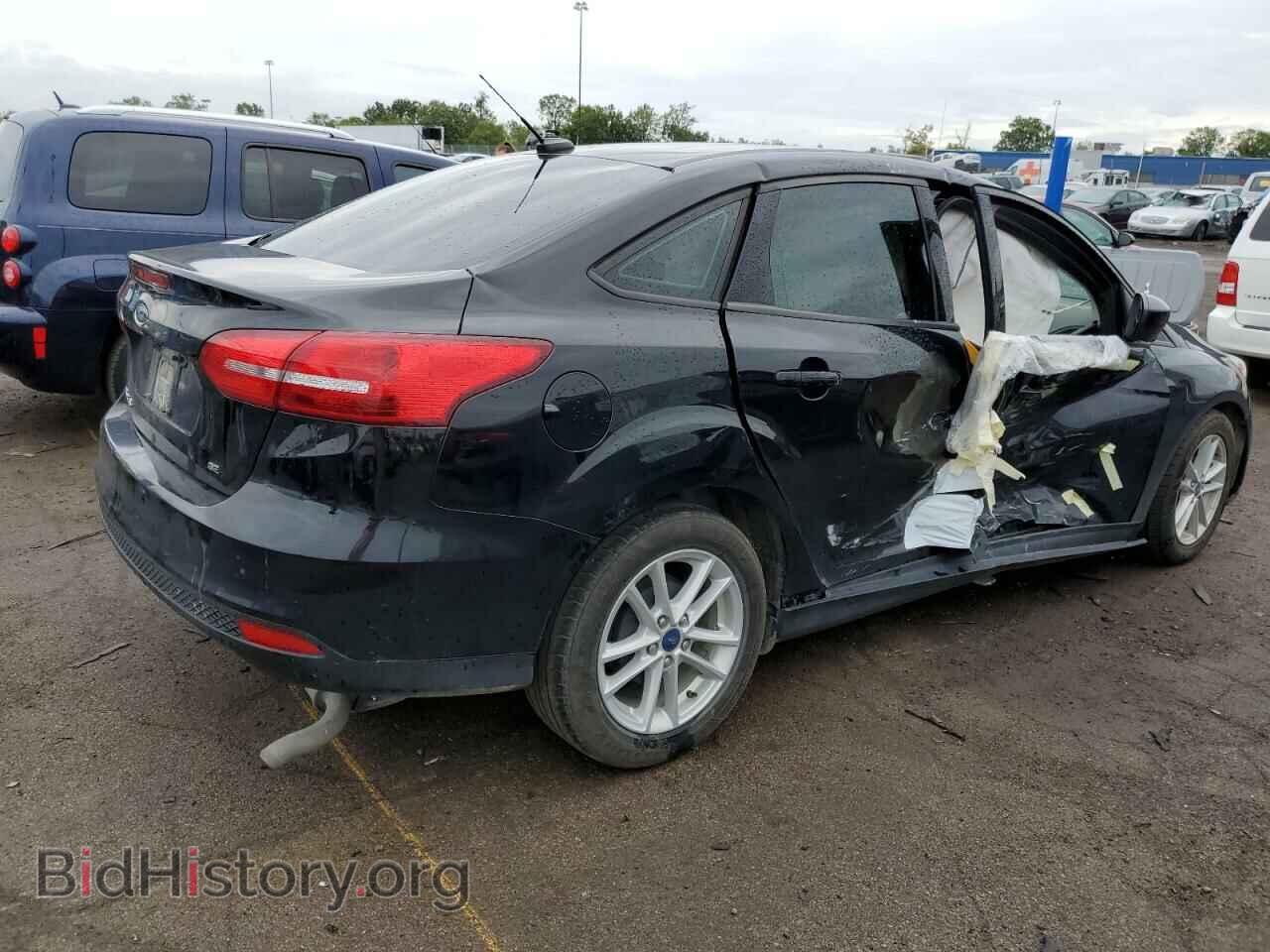2018 FORD FOCUS - VIN: 1FADP3F20JL255180 - Фото 3