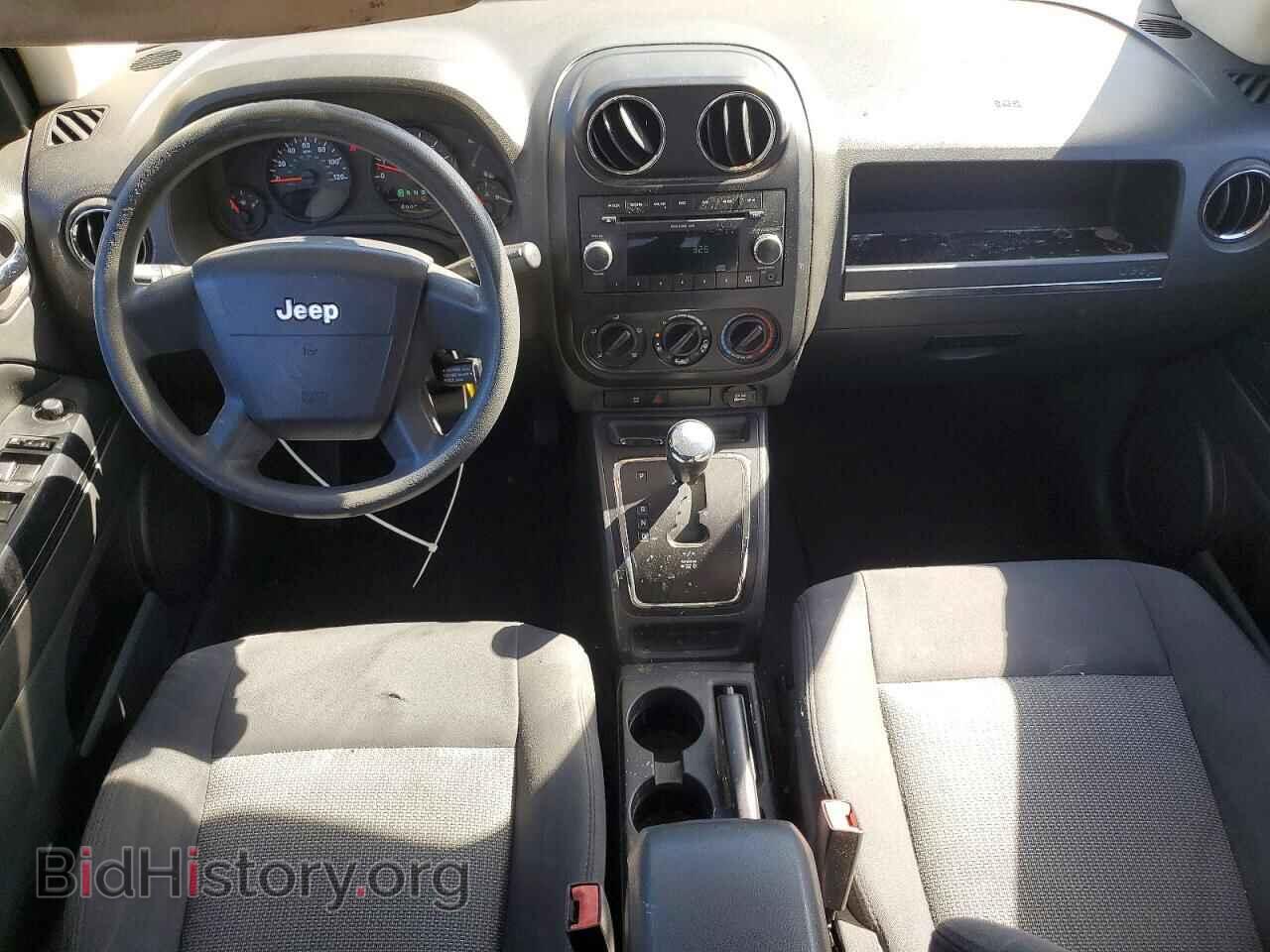 2009 JEEP COMPASS - VIN: 1J4FT47B29D221289 - Photo 8