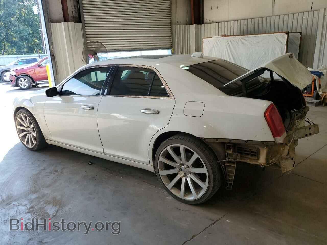 2015 CHRYSLER 300 - VIN: 2C3CCAPT1FH760313 - Фото 2
