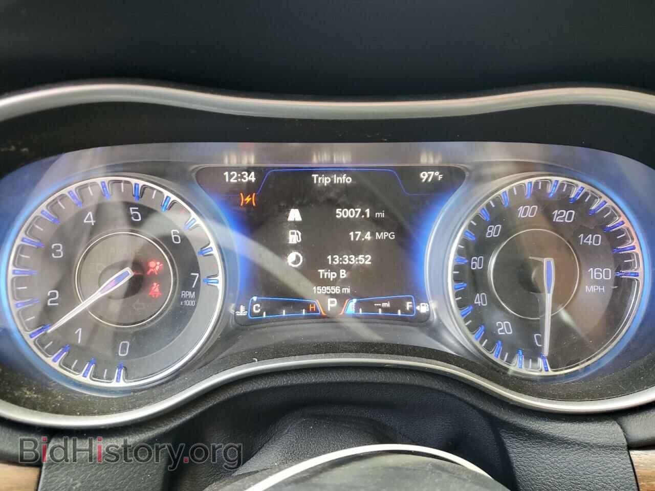 2015 CHRYSLER 300 - VIN: 2C3CCAPT1FH760313 - Фото 9