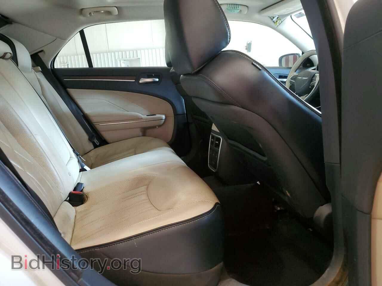 2015 CHRYSLER 300 - VIN: 2C3CCAPT1FH760313 - Фото 10