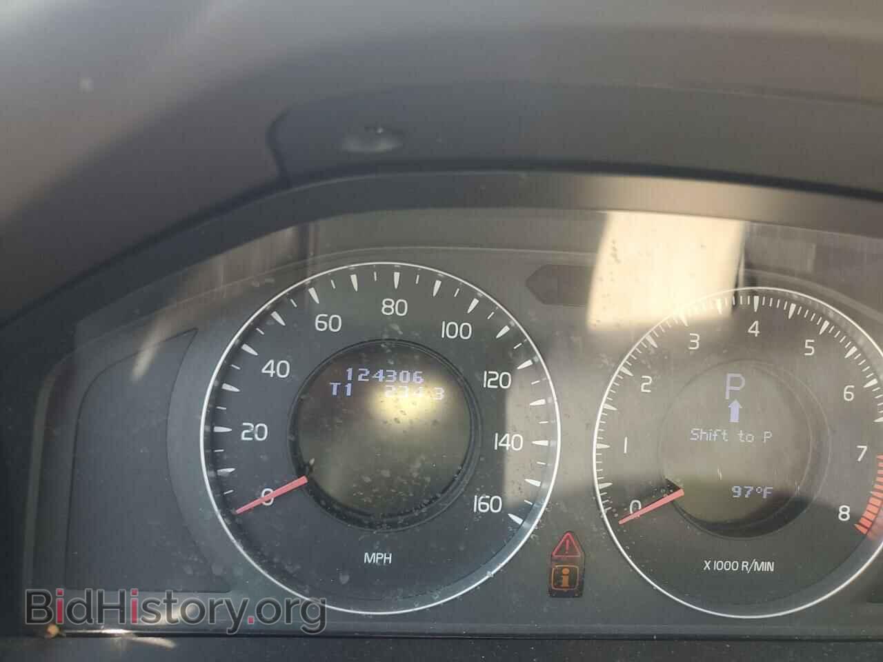 2011 VOLVO XC60 - VIN: YV4952DL5B2158024 - Фото 9
