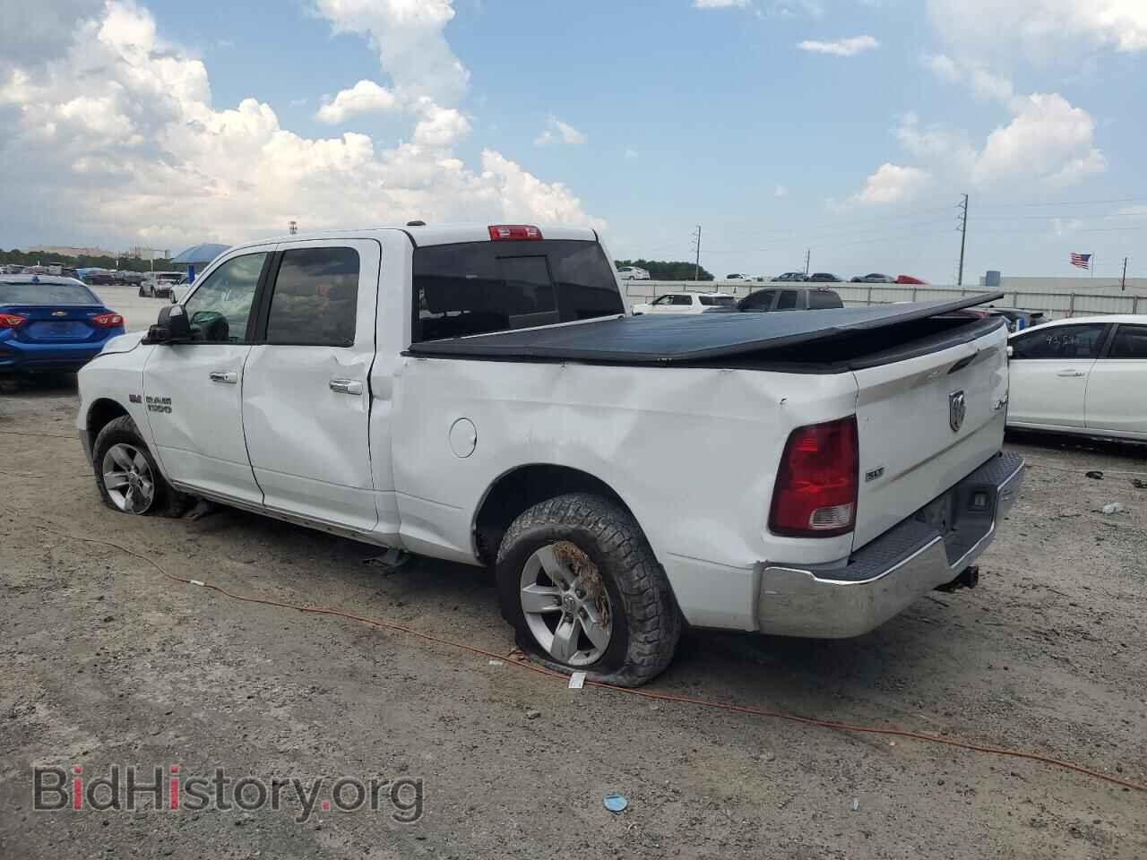 2015 RAM 1500 - VIN: 1C6RR7TTXFS632326 - Photo 2