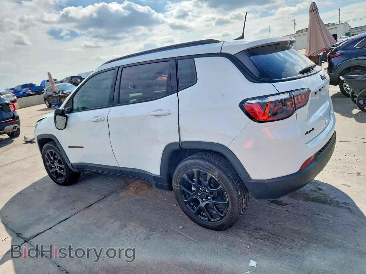 2026 JEEP COMPASS - VIN: 3C4NJDBN6TT209592 - Photo 2