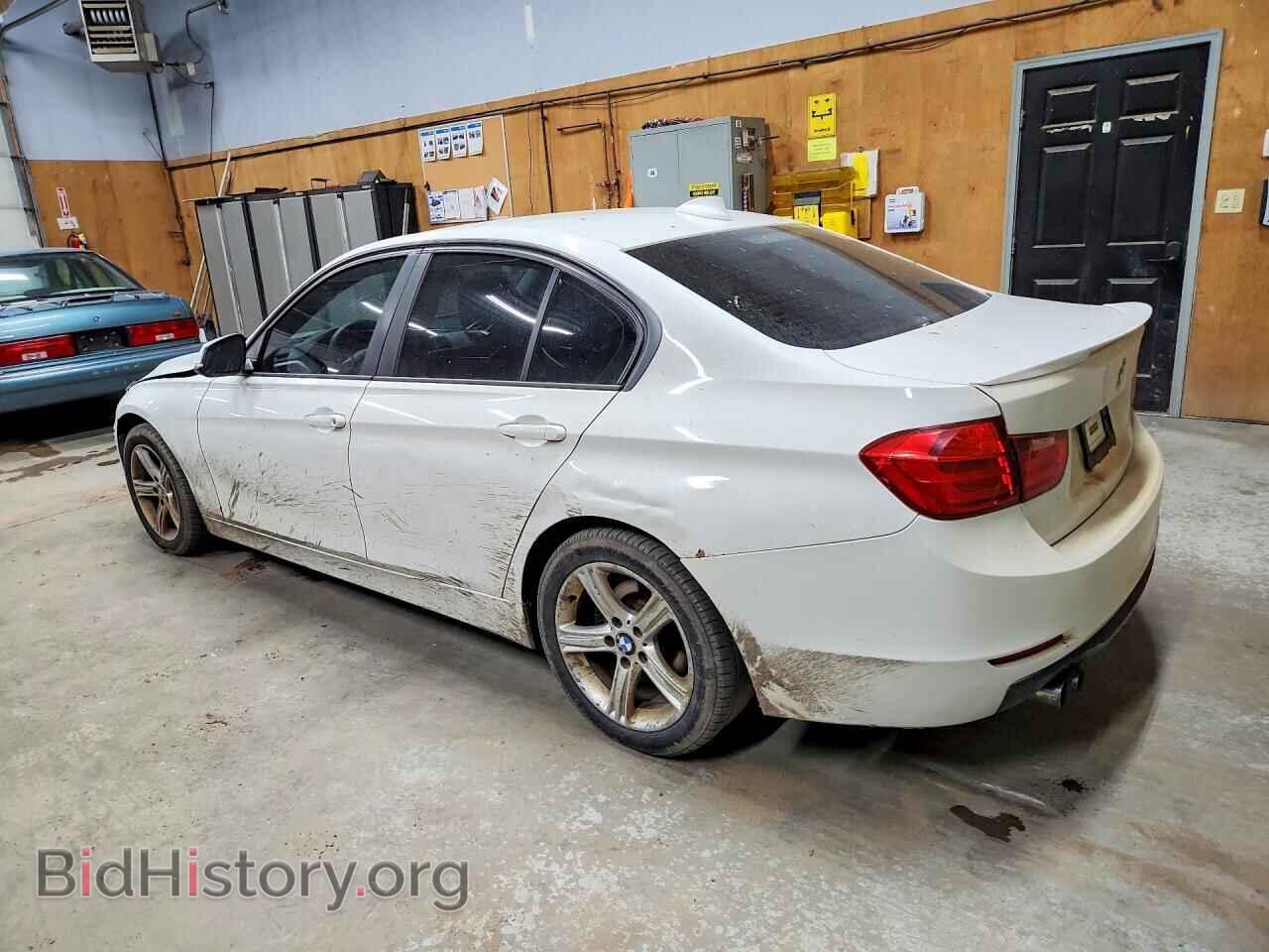 2013 BMW 3 SERIES - VIN: WBA3B3C50DF540707 - Photo 2