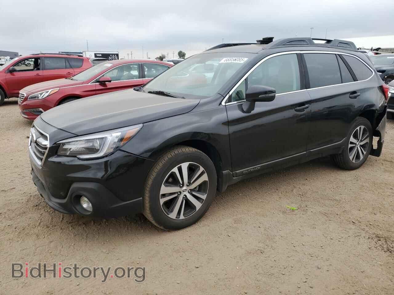 Photo 4S4BSANC5J3201609 - SUBARU OUTBACK 2018