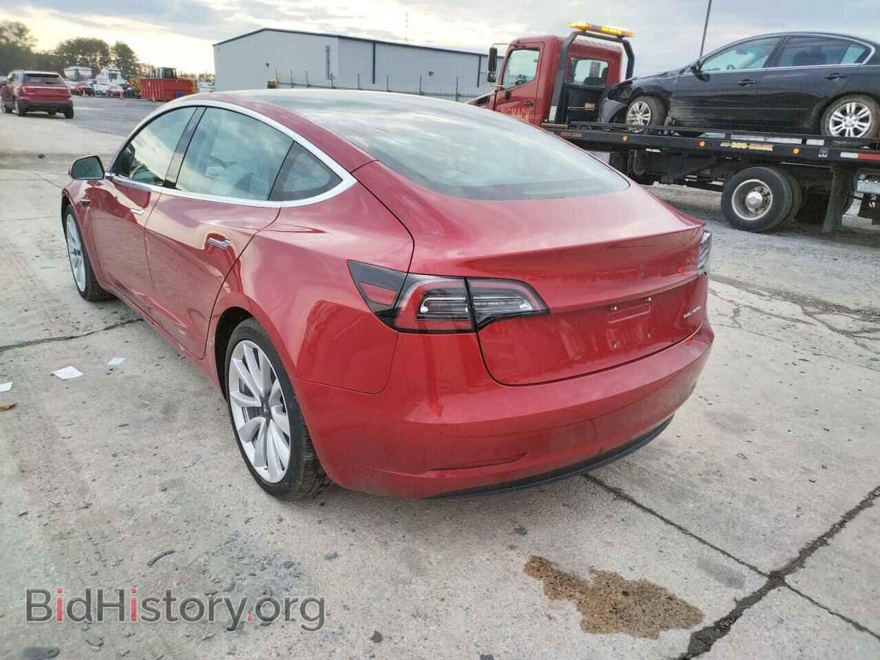 2018 TESLA MODEL 3 - VIN: 5YJ3E1EB0JF122410 - Photo 2