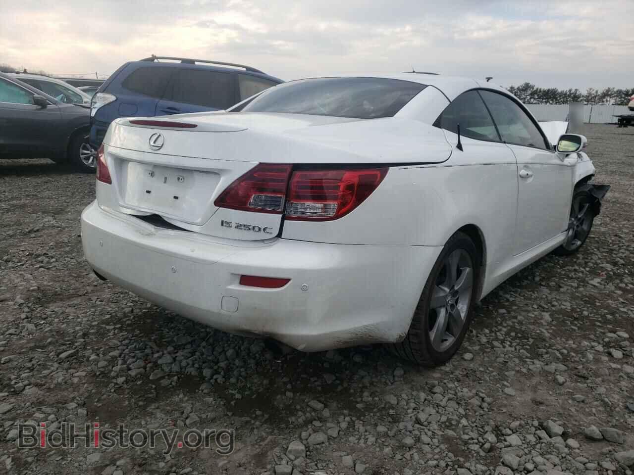 2011 LEXUS IS - VIN: JTHFF2C21B2514737 - Photo 4