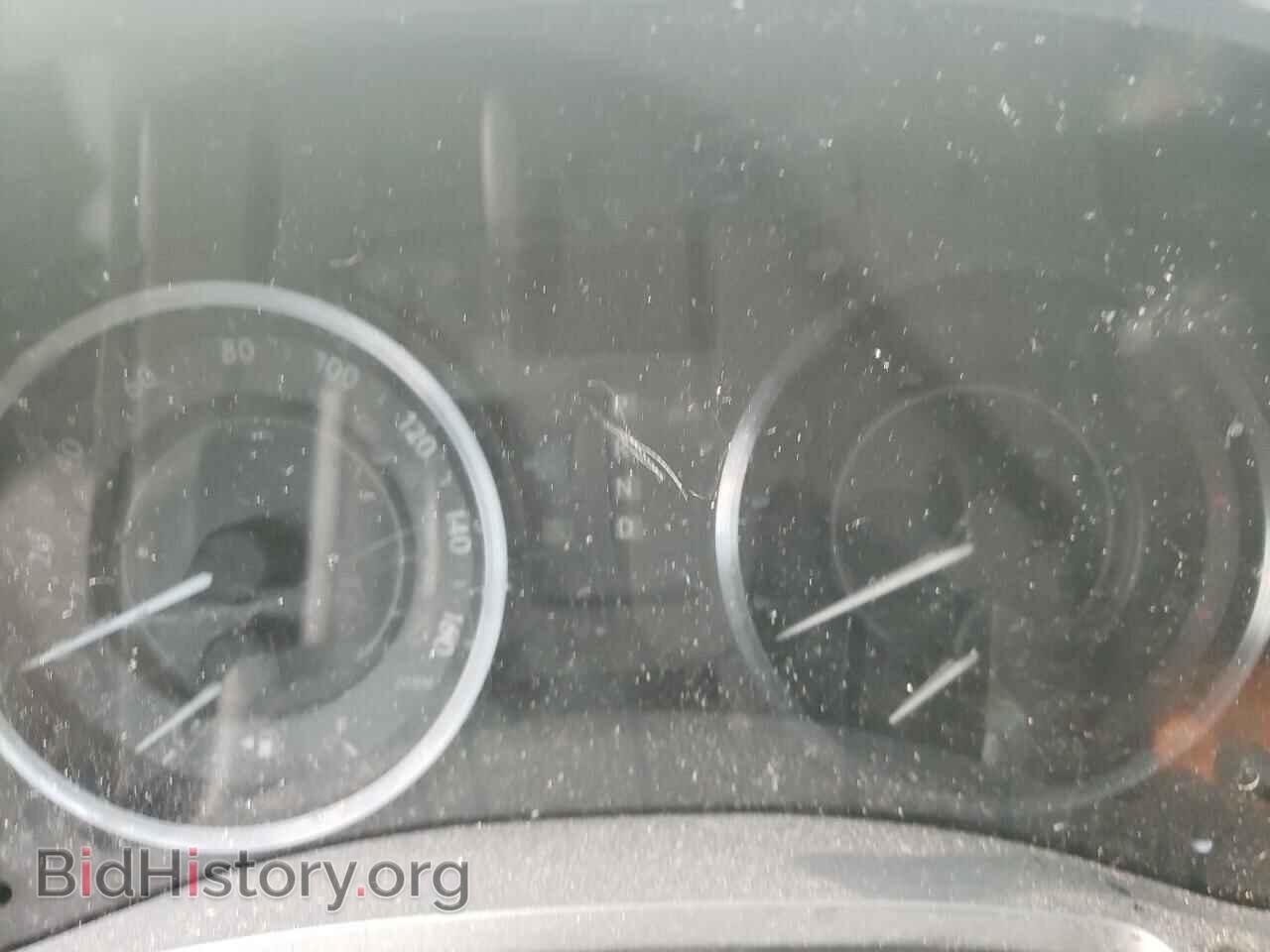 2011 LEXUS IS - VIN: JTHFF2C21B2514737 - Photo 8