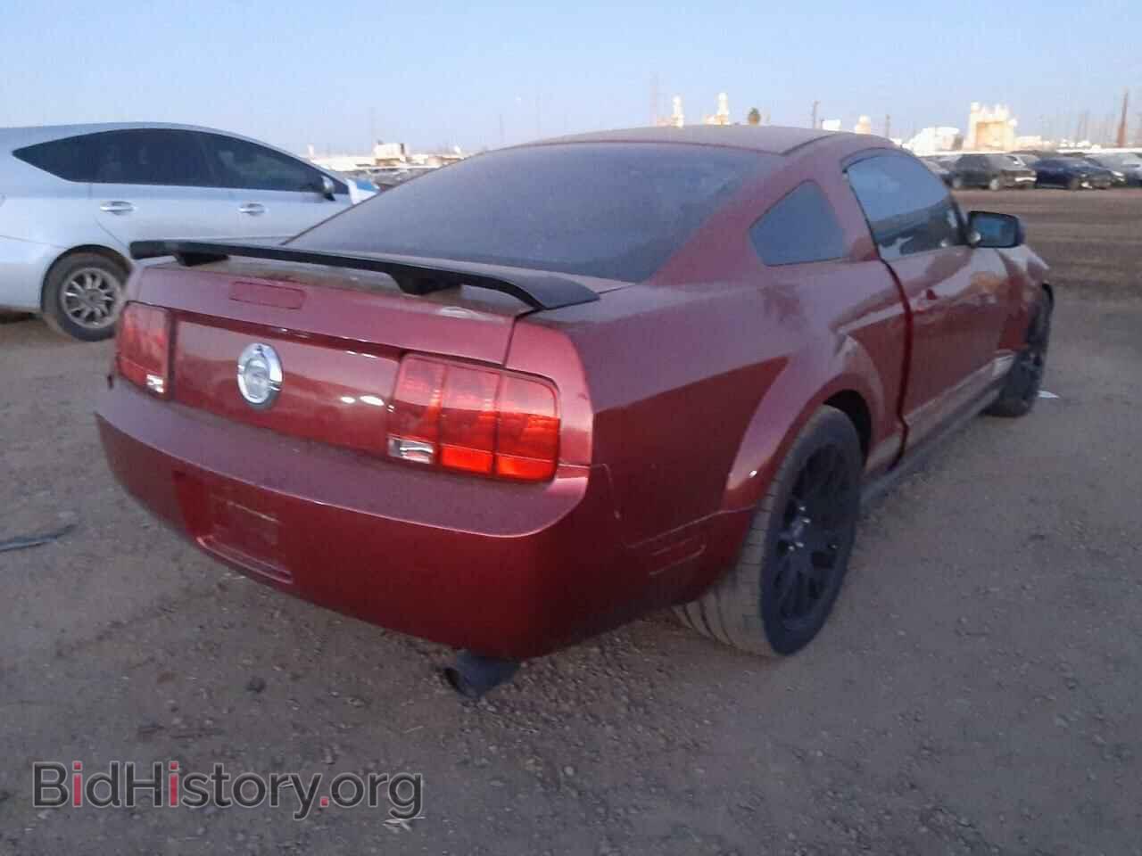 2007 FORD MUSTANG - VIN: 1ZVHT80N775244629 - Фото 4