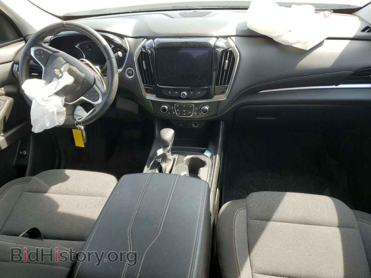 2021 CHEVROLET TRAVERSE - VIN: 1GNERGKW1MJ141141 - Фото 8
