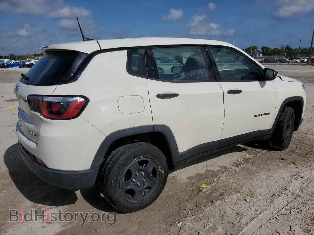 2019 JEEP COMPASS - VIN: 3C4NJDAB0KT651791 - Фото 3