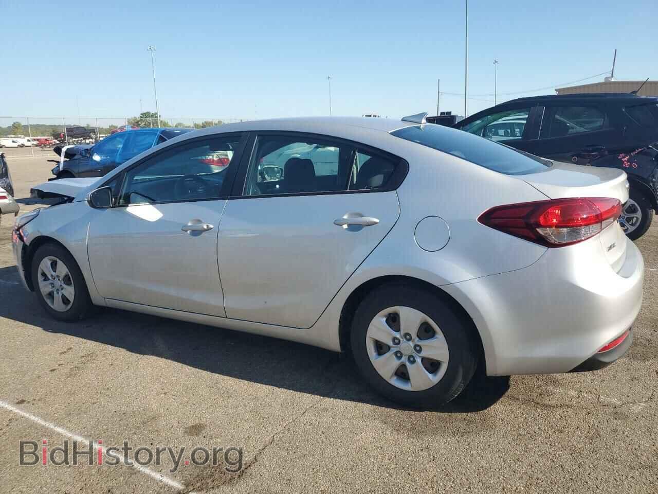 2018 KIA FORTE - VIN: 3KPFL4A76JE199391 - Фото 2