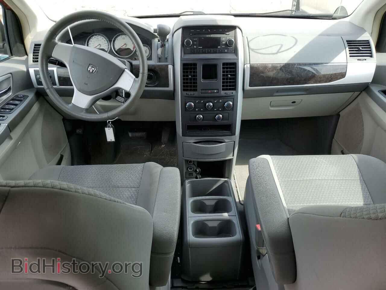 2010 DODGE CARAVAN - VIN: 2D4RN5D15AR133078 - Фото 8