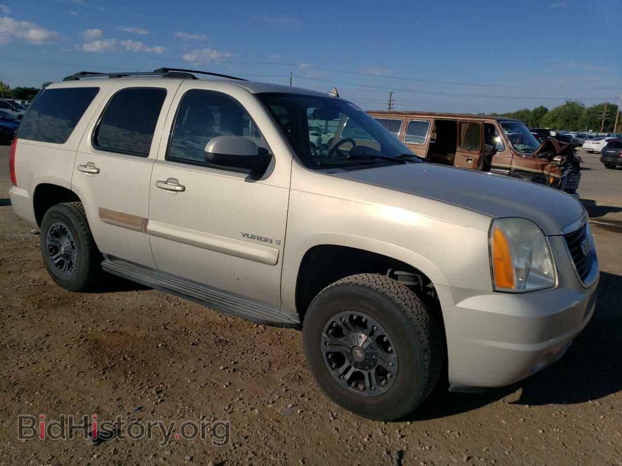 2007 GMC YUKON - VIN: 1GKFC13057R215659 - Фото 4