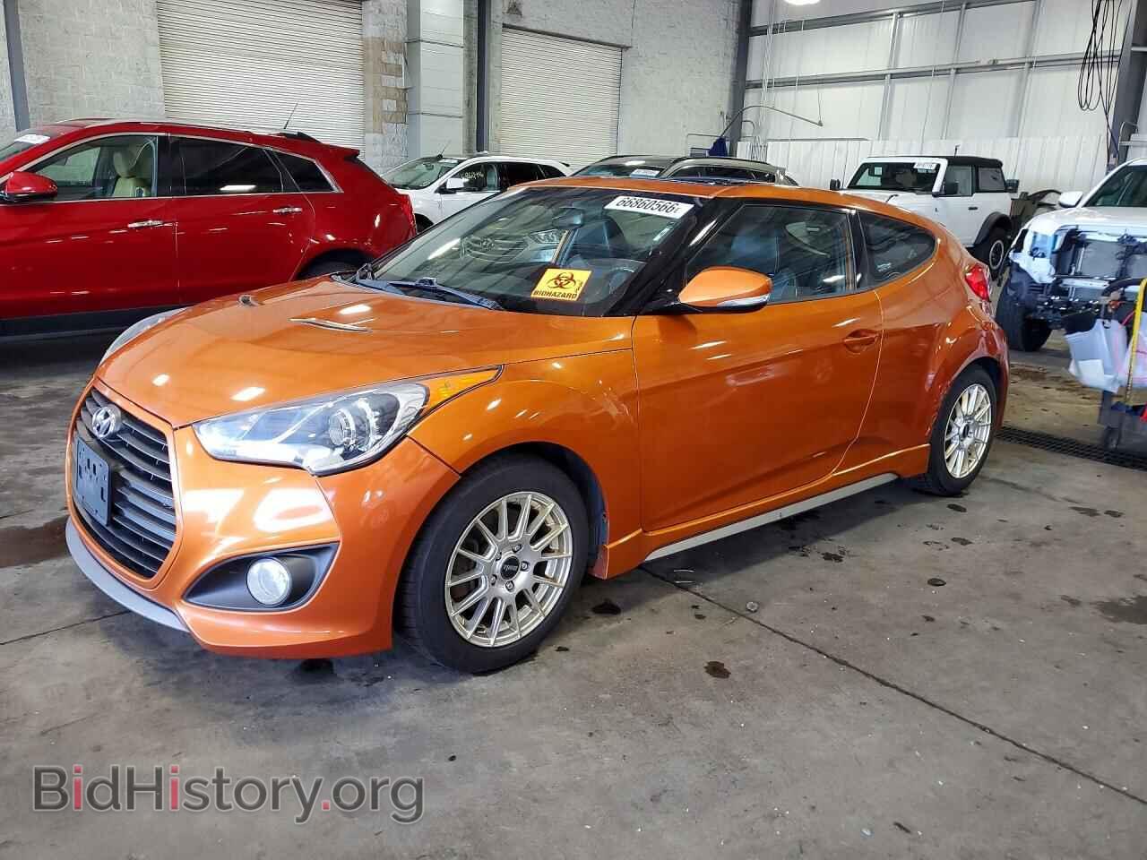 Фотография KMHTC6AE8DU111617 - HYUNDAI VELOSTER 2013