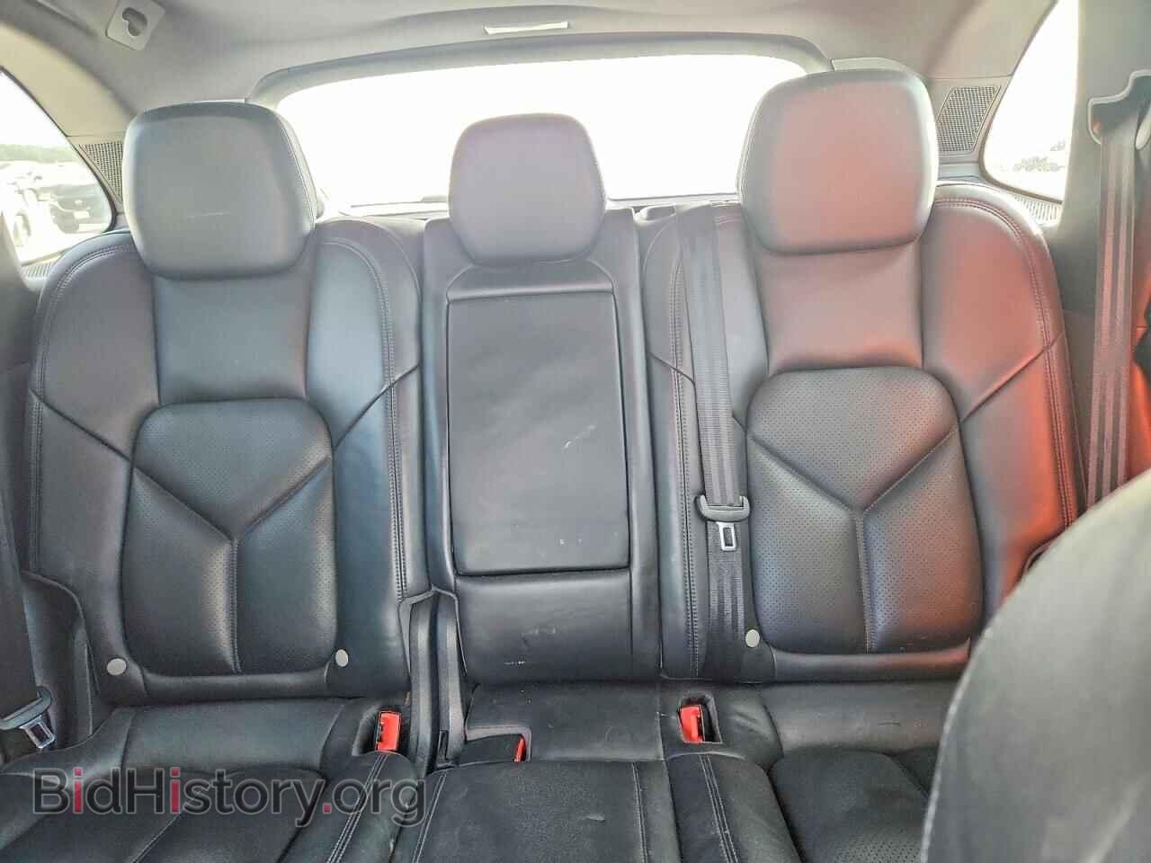 2016 PORSCHE CAYENNE - VIN: WP1AA2A21GKA38282 - Фото 10