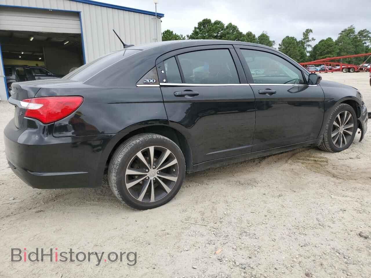 2013 CHRYSLER 200 - VIN: 1C3CCBCG3DN555448 - Фото 3