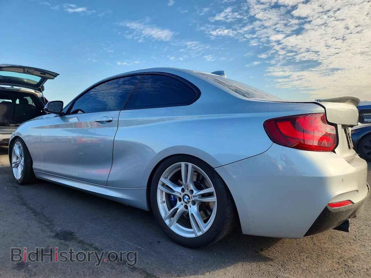 2016 BMW M2 - VIN: WBA1J7C54GV360285 - Photo 2