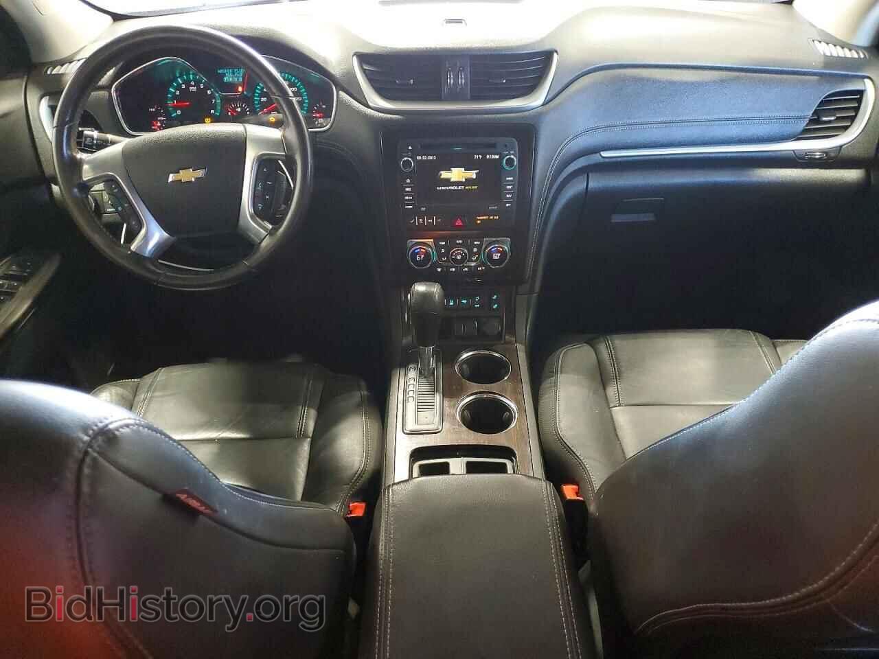 2017 CHEVROLET TRAVERSE - VIN: 1GNKVHKD1HJ141049 - Photo 8